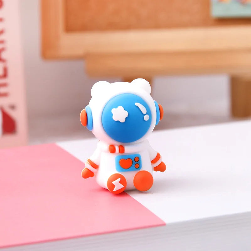 1PC Kawaii Characters Soft Silicone Pencil Sharpener
